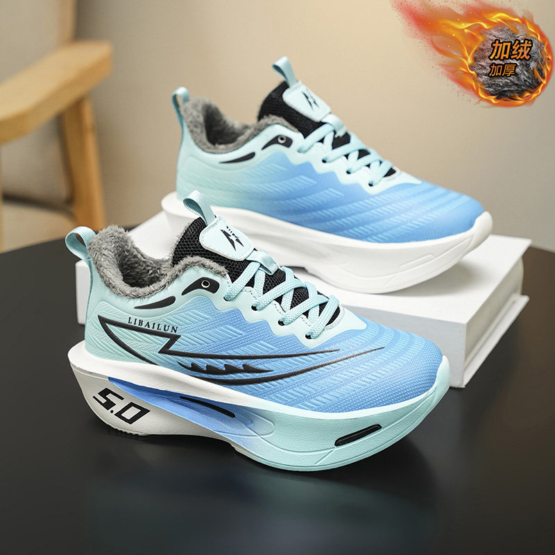 男童运动鞋皮面防水冬季2025新款男孩儿童跑步鞋加绒系带超轻减震