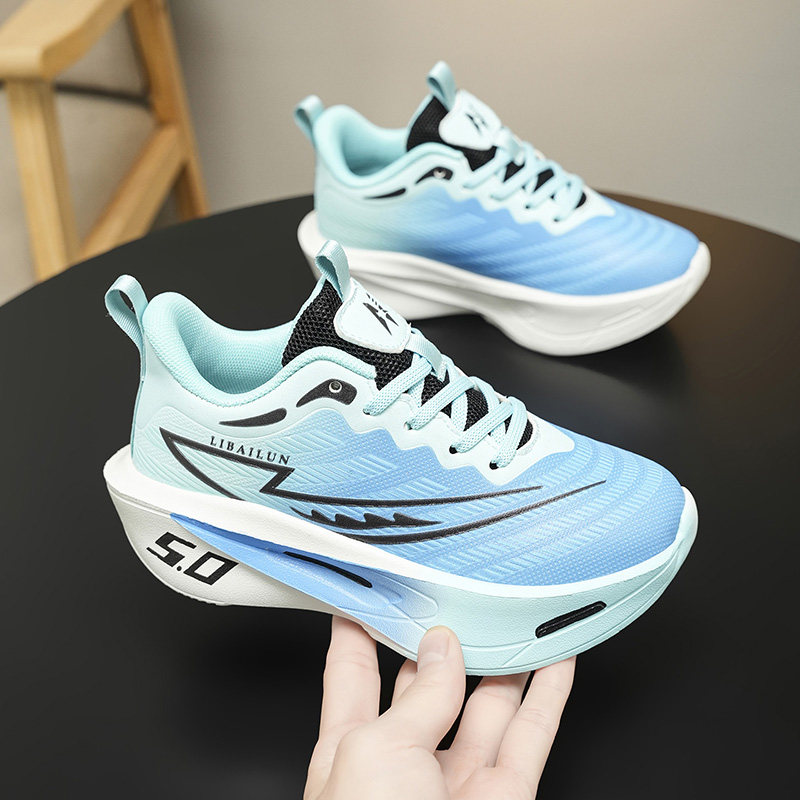 儿童轻便跑步鞋男童鞋小学生专业竞速运动鞋系带减震轻便皮面防水