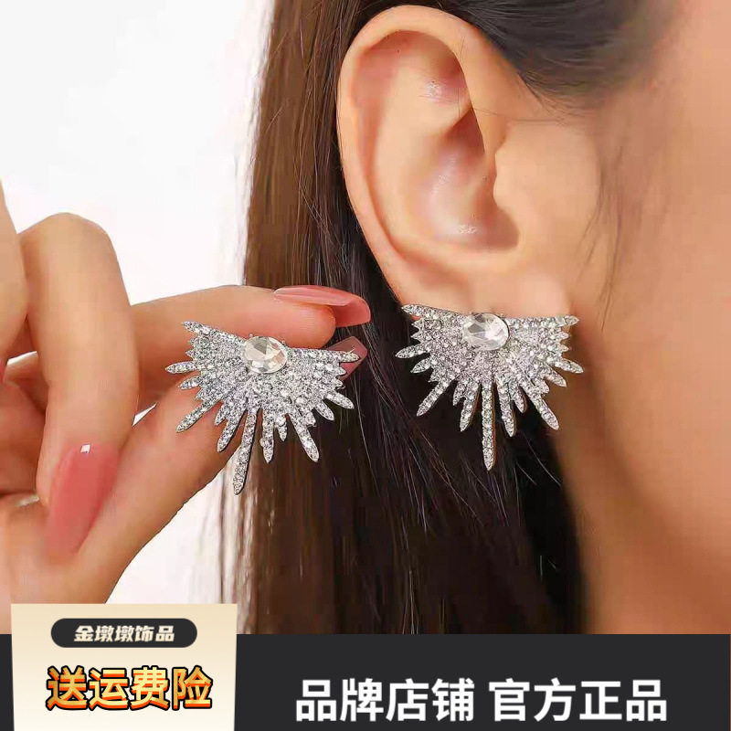 小众设计高级感耳环2024新款潮耳