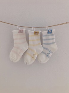 儿童袜子伊卡兔26春夏新卡通KT猫布标中筒无骨条纹网眼学生袜9047