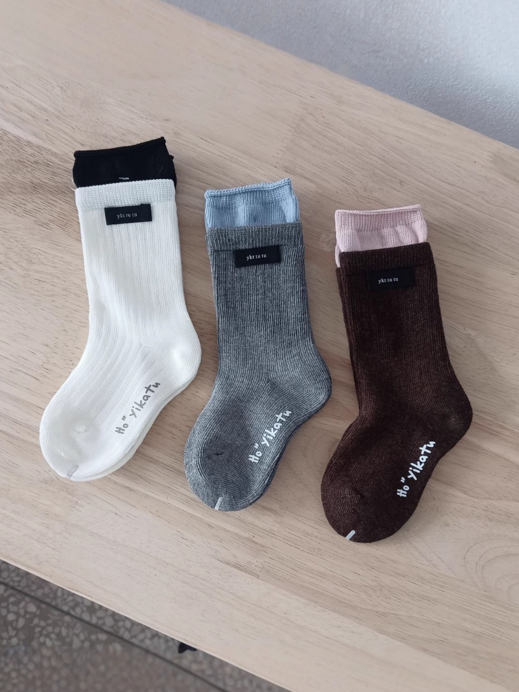 儿童袜子YKT伊卡兔童袜2025秋冬新款韩系字母布标拼色双袜口8175