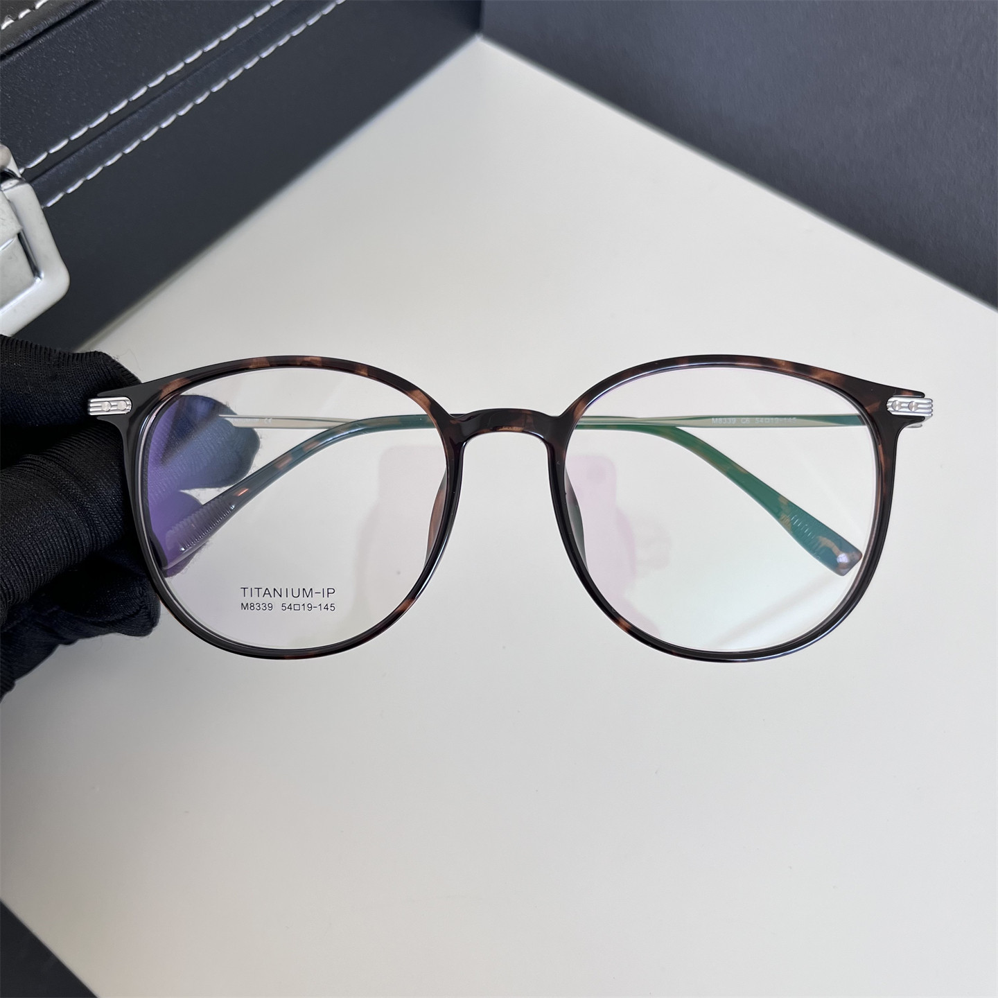 9克54口圆框豹纹时尚&beta;钛素颜早八男女眼镜框架定制近视大脸显瘦