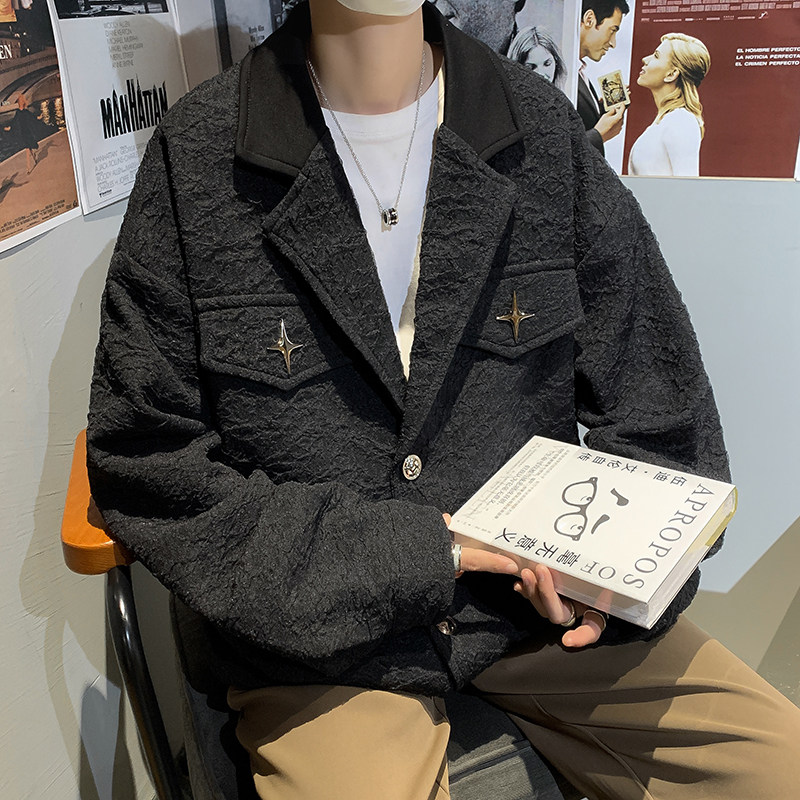 2023秋款男短款夹克坑条西装领十字架装饰单排扣外套JK29P70,男装夹克,星座1013-1