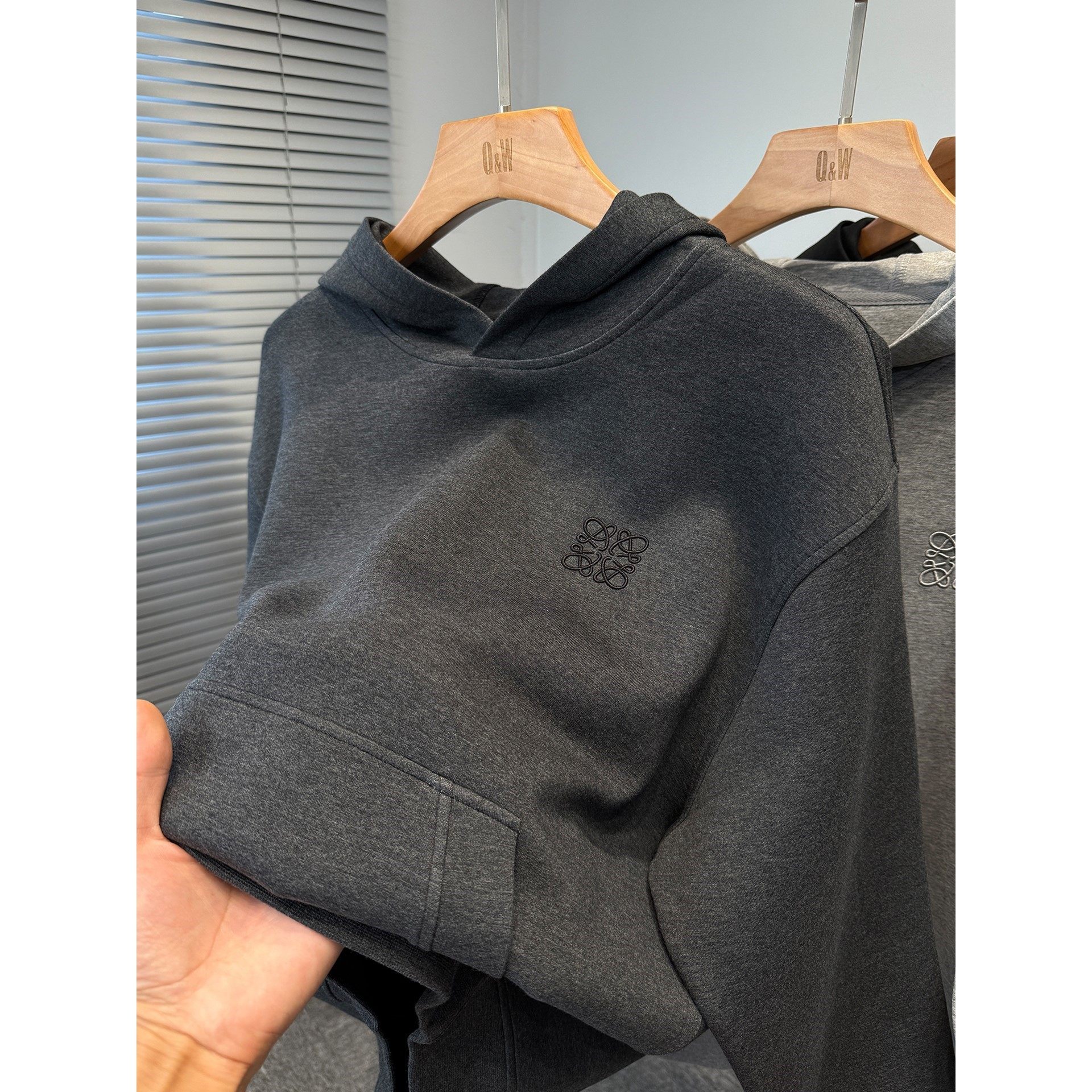 高端品牌刺绣卫衣男连帽秋季2025新款青年套头上衣服宽松休闲外套,男装,卫衣,淘宝优惠券,粉丝福利购,淘宝优惠卷