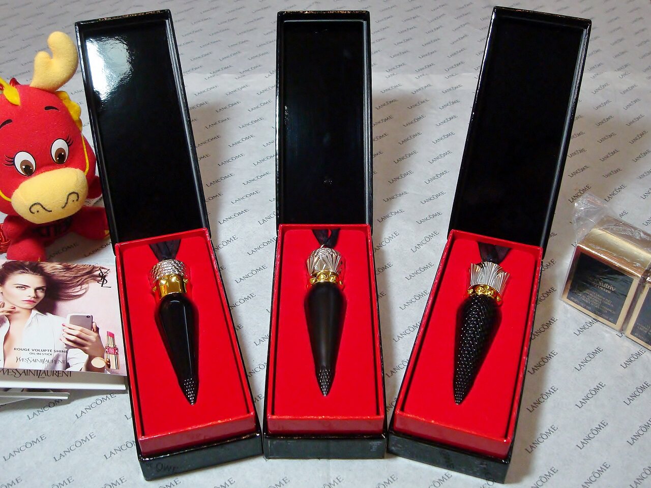 christian louboutin cl萝卜丁黑管涂鸦唇膏口红哑光缎光薄纱顺丰