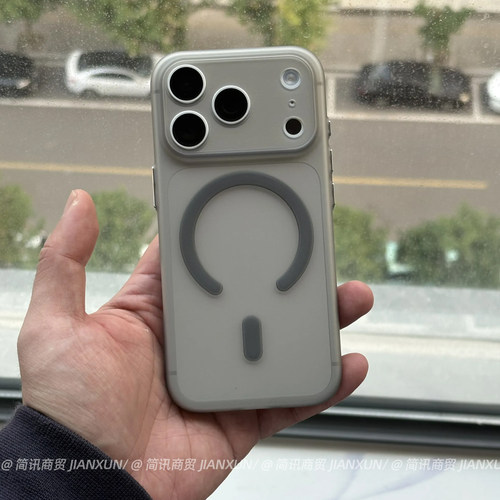 简约高级感软壳适用苹果18promax手机壳18pro金属按键magsafe磁吸保护套iphone17proamx磨砂朦胧感16tpu外壳