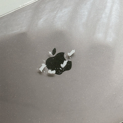 Kiki的白日梦/兔子旋转跳跃苹果满天星亚克力MacBookproair保护壳保护套轻薄防磕碰pc材质M1M2新款防摔透气