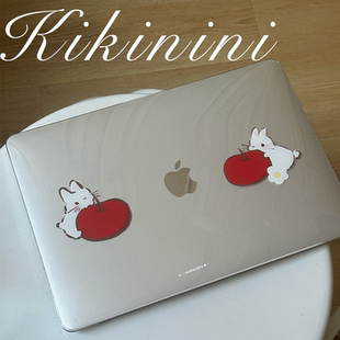 Kiki的白日梦/红苹果兔子新年亚克力MacBookproair保护壳保护套轻薄防磕碰pc材质M3M4新款防摔透气