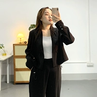 Черная куртка