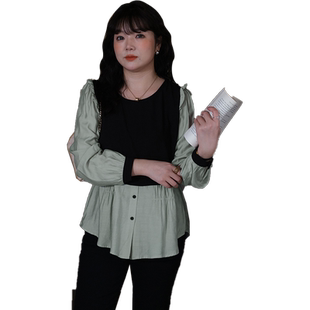 蓝若水大码撞色拼接假两件衬衫春季新款胖MM设计感宽松减龄上衣女