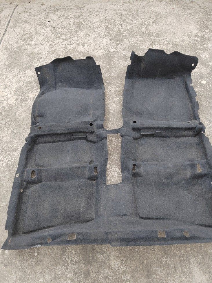 适用于现代悦纳新悦动车身地毯全车地毯地胶脚垫黑色绒毯 拆车