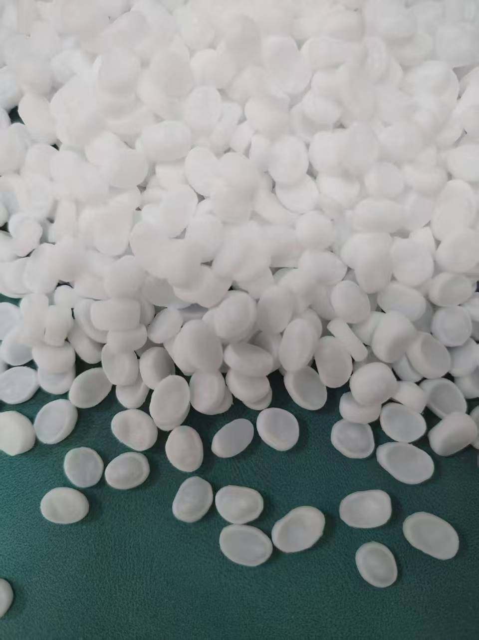 硅铜母粒D008(耐磨剂，润滑剂，脱膜剂),橡塑材料及制品,TPE,淘宝优惠券,粉丝福利购,淘宝优惠卷