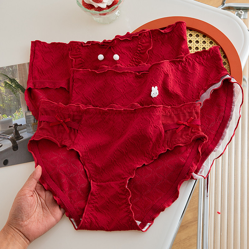 “鸿运当头”本命年红色内裤女纯棉5A抗菌档结婚喜庆中腰三角短裤,女士内衣/男士内衣/家居服,女三角裤,淘宝优惠券,粉丝福利购,淘宝优惠卷