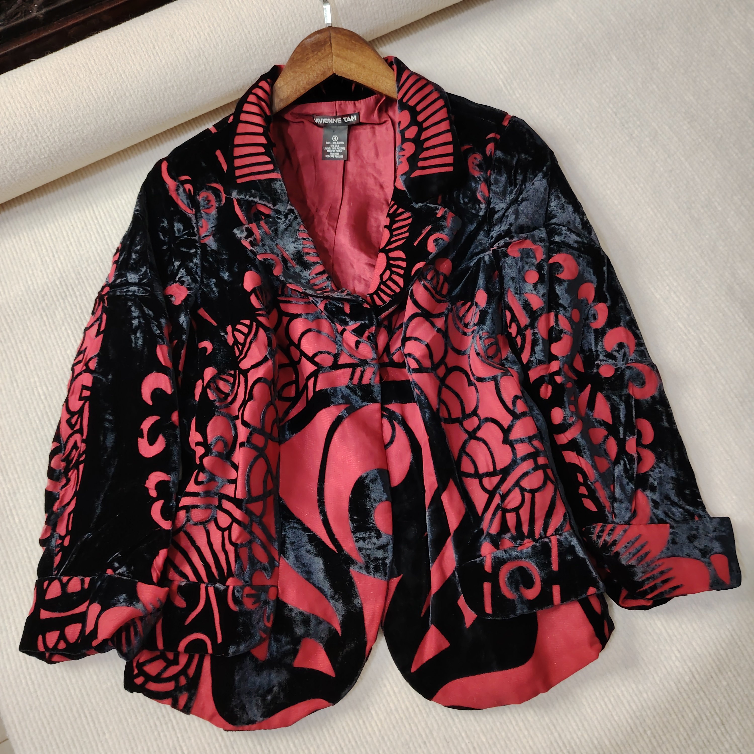 高端大牌脸谱真丝丝绒烂花绒桑蚕丝修身七分袖西服通勤西装外套女