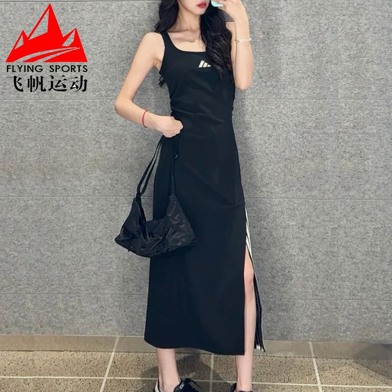 阿迪达斯三叶草女装清风速干V领复古网球裙运动无袖连衣裙 KB7758