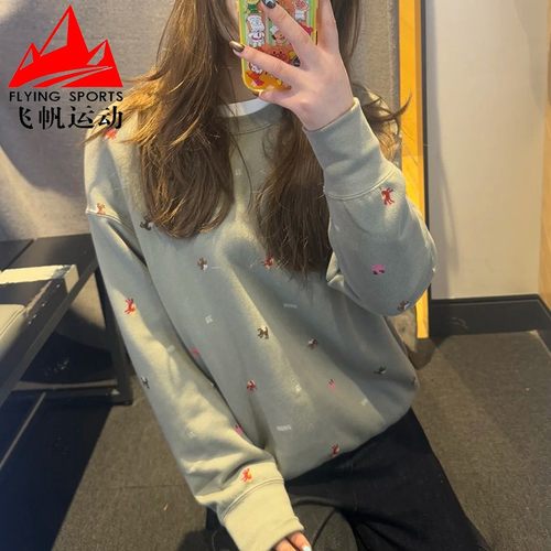 Nike耐克女装2026马年款时尚满印小马宽松圆领针织毛衣IQ3825-276