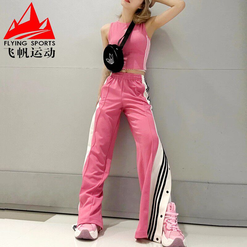 阿迪达斯三叶草女裤2024春秋款侧开排扣裤宽松直筒运动长裤JE6046