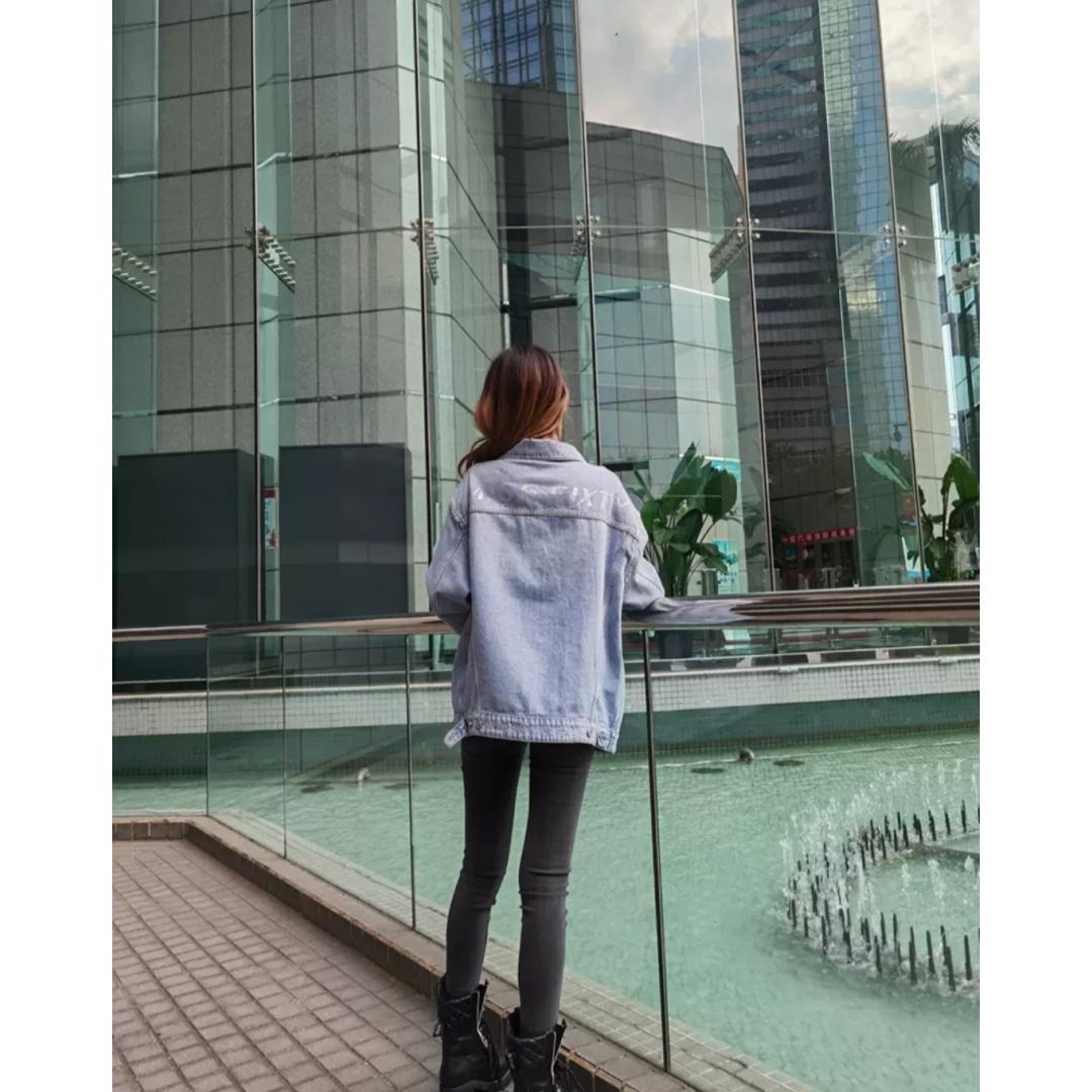 专柜直发春秋新款牛仔外套女烫钻