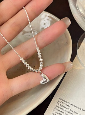 新款小爱心项链女碎银子转运珠闪闪毛衣链轻奢小众设计感颈链配饰