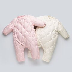 冬季婴儿轻薄羽绒连体衣新生儿保暖白鸭绒内胆哈衣宝宝外出服冬装