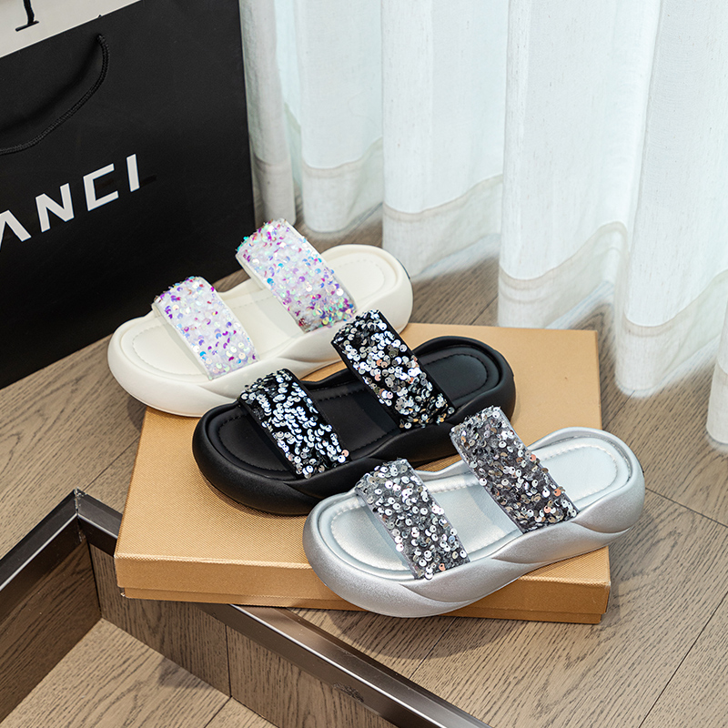 港风潮流女鞋百搭时尚亮片凉拖