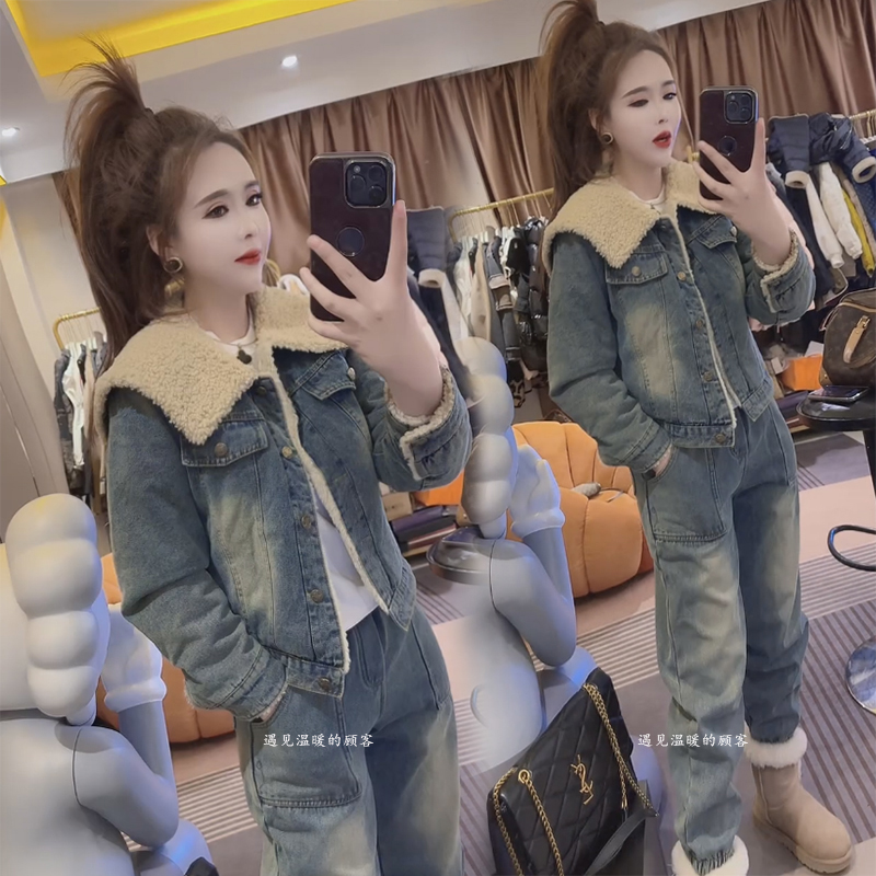 时尚套装女2025冬季新款韩版洋气牛仔羊羔毛外套加绒加厚两件套潮