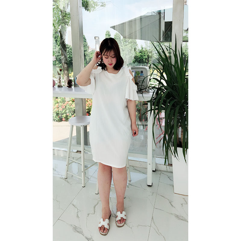 昊晨鑫淼827大码女装纯色连衣裙2018夏季新款胖妹圆领喇叭袖上衣
