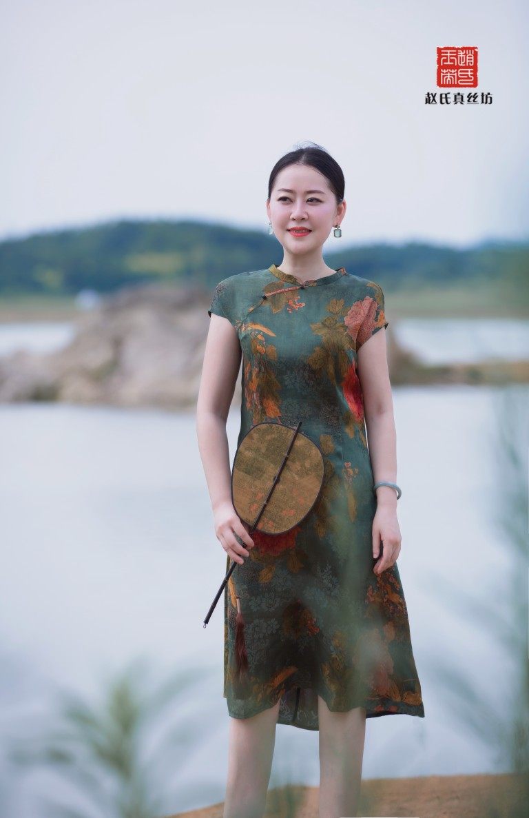 赵氏真丝坊透孔罗香云纱改良旗袍连衣裙富贵花开宽松版L/2XL