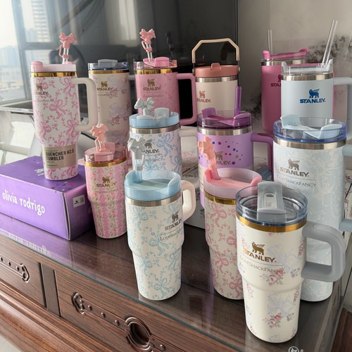 礼盒装Stanley love shack fany吸管保温，冰霸杯，网红杯