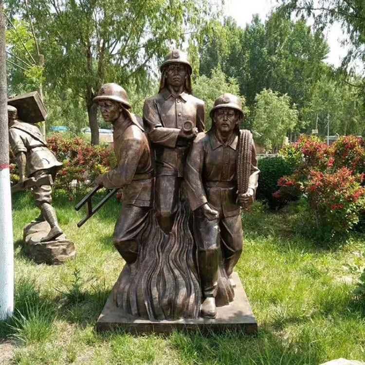雕像消防员救火英雄人物雕塑摆件