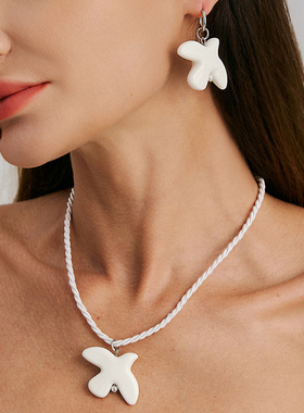 欧美跨境创意ins陶瓷和平鸽长款