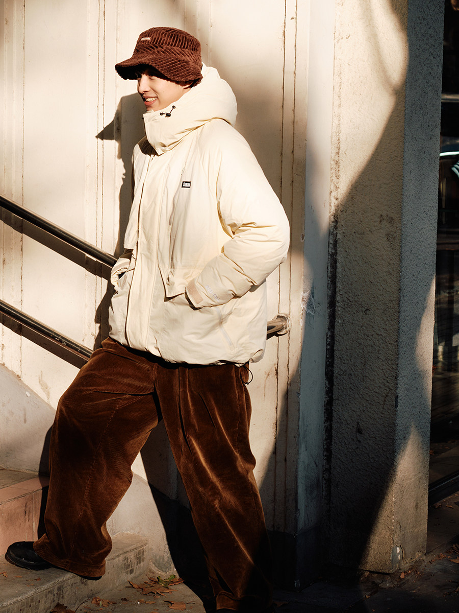 DAIKONLab.复古羽绒服可拆卸帽