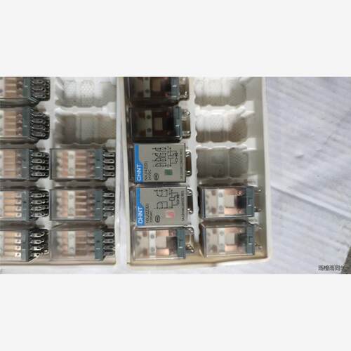 继电器 NXJ/4Z(D)  电压220V 2