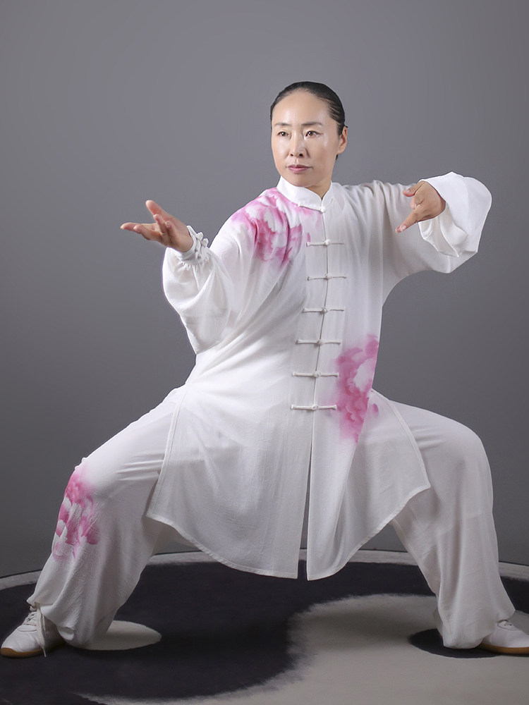 马蕾太极新中长款彩绘太极拳武术表演服晨练服女士太极彩绘粉牡丹