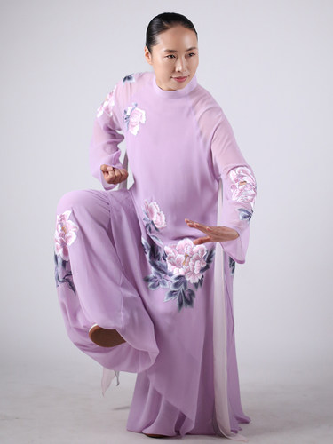 马蕾太极女士表演服重工刺绣