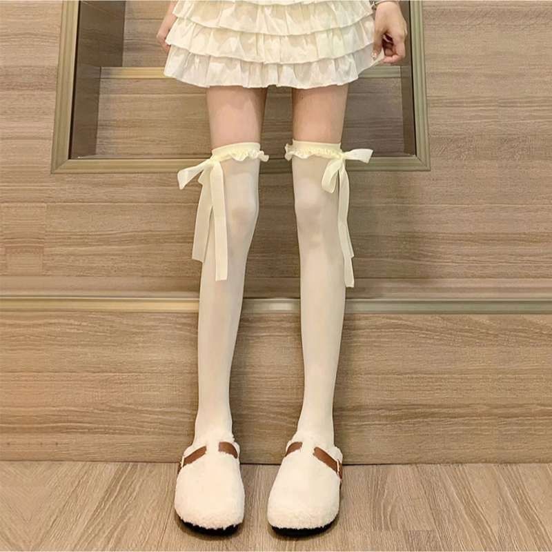 奶白色lolita天鹅绒过膝袜长筒春秋季花边丝带蝴蝶结高筒袜