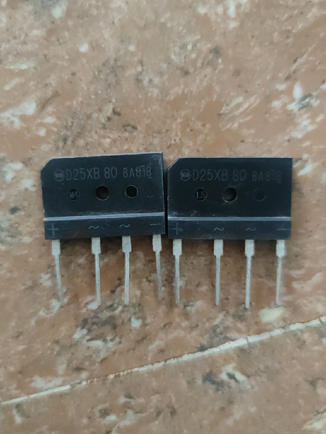 D25XB80全新 电磁炉整流桥整流桥堆 25A800V