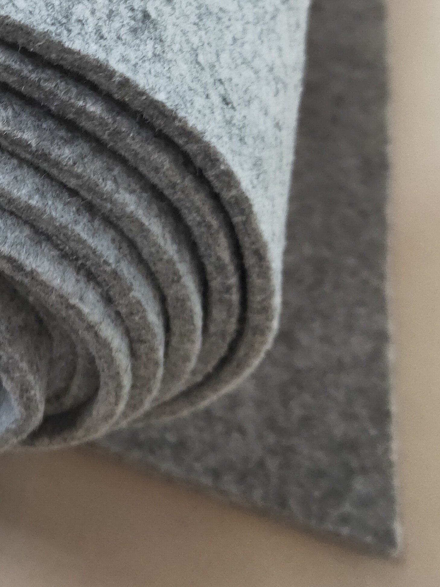 四季通用学生宿舍防潮垫床上用防湿防霉防螨虫榻榻米隔湿毛毡垫子