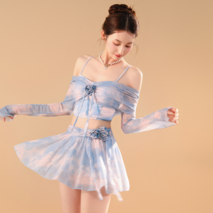 花房姑娘2025新款 纯欲风分体泳衣女性感辣妹风比基尼沙滩度假泳装