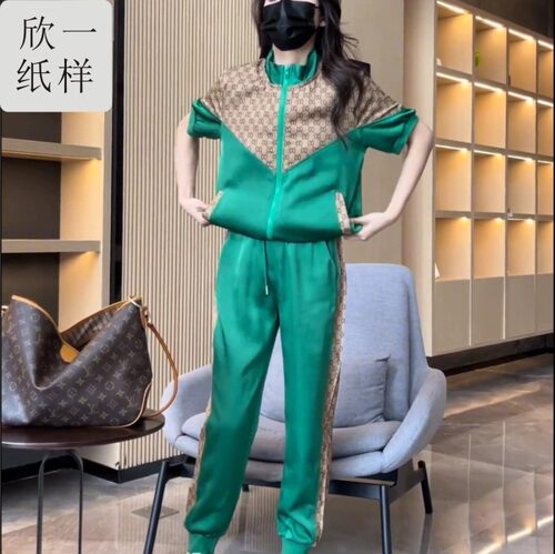 欣一女成人宽松立领拉链休闲运动套装服装裁剪牛皮图纸样春夏秋