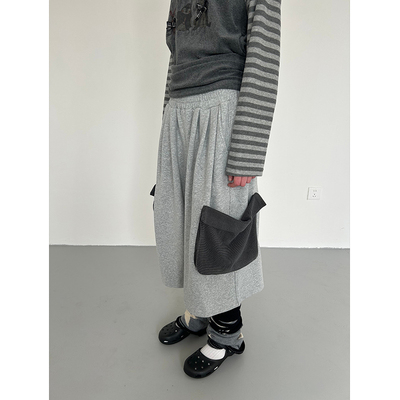 3months韩系慵懒风撞色拼接卫裤
