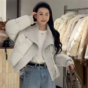 大翻领针织拼接羽绒服女冬季新款宽松休闲保暖白鸭绒面包服外套潮