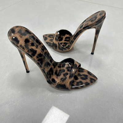 2025新款12cm高跟鞋女细跟尖头凉鞋女外穿性感气质新款豹纹拖鞋