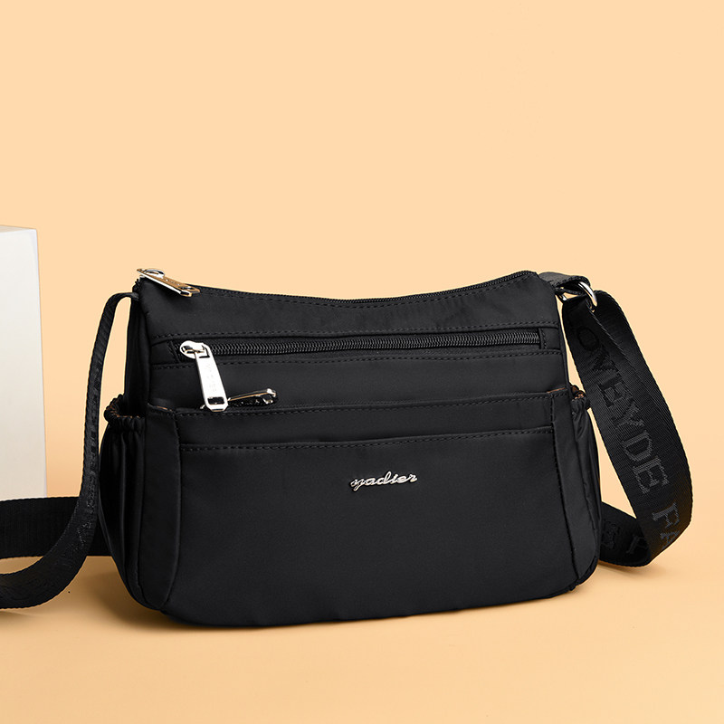 牛津布单肩包女2026新款多层轻便大容量中年妈妈包尼龙帆布斜挎包