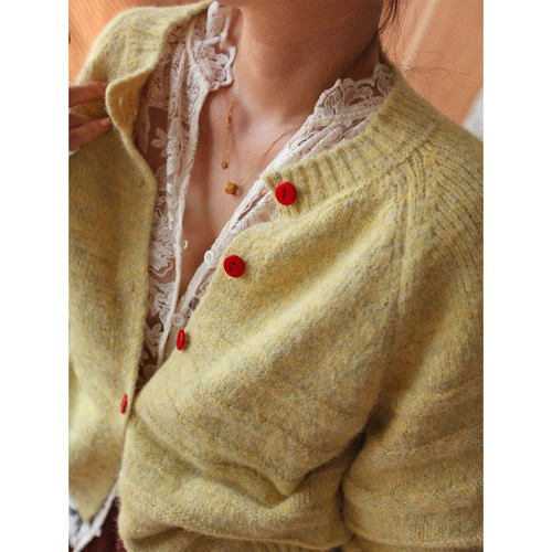 温柔风奶黄色毛衣针织开衫女外套