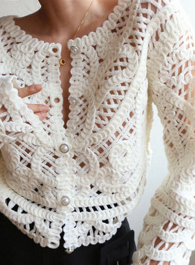 A'1st编辑店 重工钩花立体镂空白色针织开衫女温柔风毛衣外套上衣