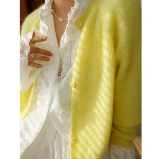 女慵懒百搭毛衣外套 秘鲁超柔马海毛黄色圆领针织开衫 1st编辑店