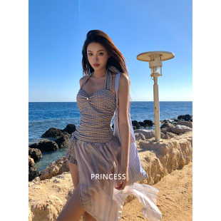 在逃公主2025新款 小众连体高级感显瘦遮肉连体两件套绝美泳衣 女款