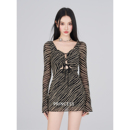 纯欲高级感绝美泡温泉泳装 在逃公主泳衣女士2026新款 连体保守裙式