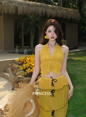 在逃公主高级感黄色分体比基尼海岛度假性感显瘦三件套小众泳衣女